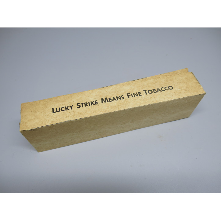 Boite carton vide original pour  cigarettes Lucky Strike  US ww2  ref 22