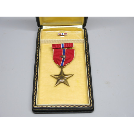 Medaille Bronze Star US originale ww2 dans sa boite Ref 965