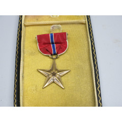 Medaille Bronze  Star US originale  dans sa boite Ref  888