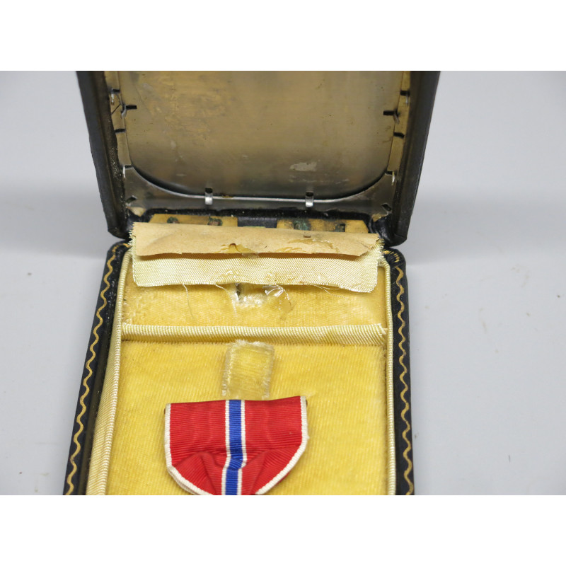 Medaille Bronze  Star US originale  dans sa boite Ref  727