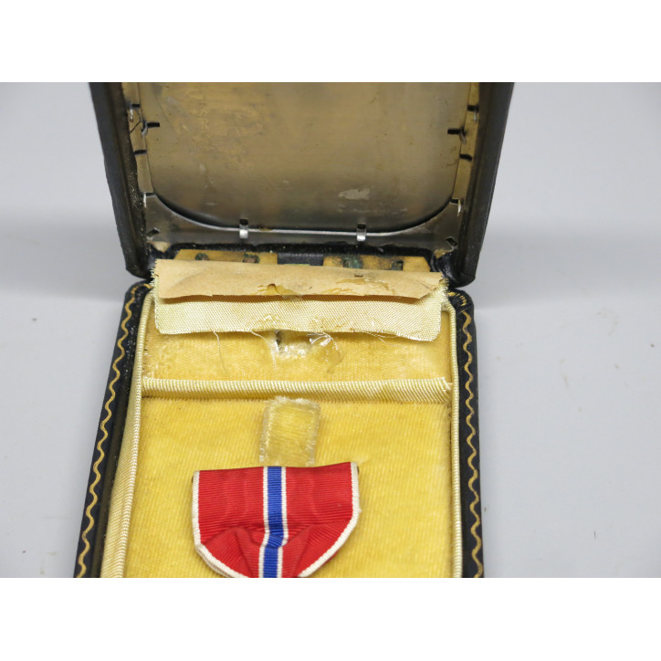 Medaille Bronze  Star US originale  dans sa boite Ref  727