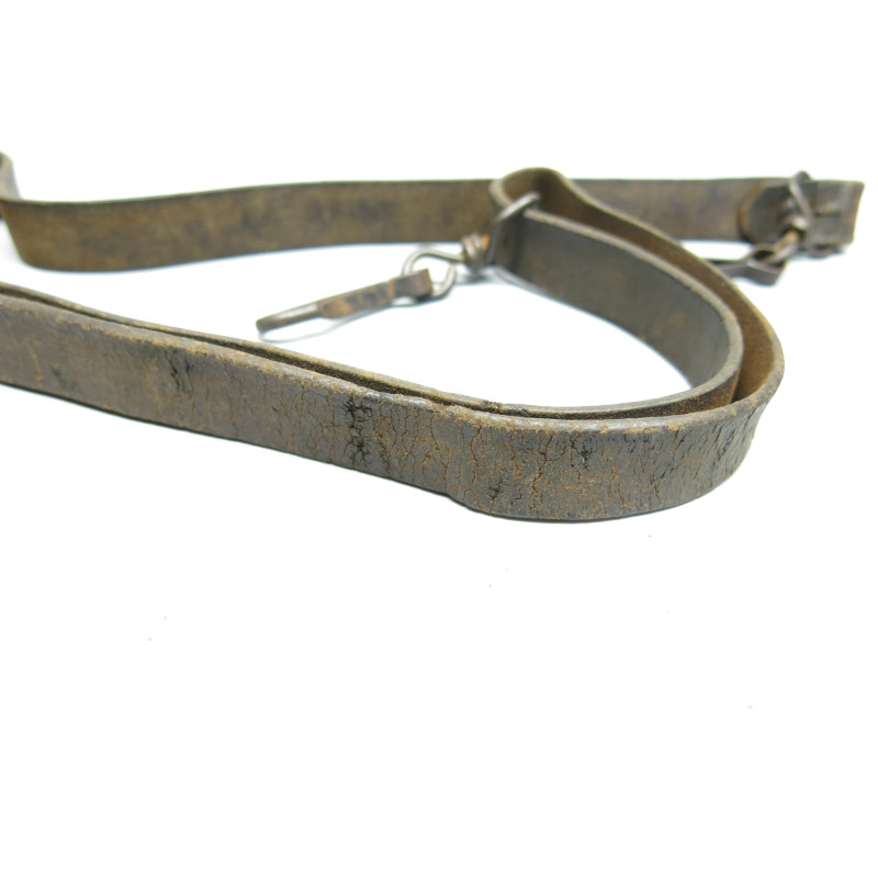 Bretelle cuir  Mat 49