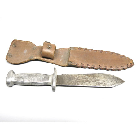 Couteau de jeune des chantiers de jeunesse avec fourreau 