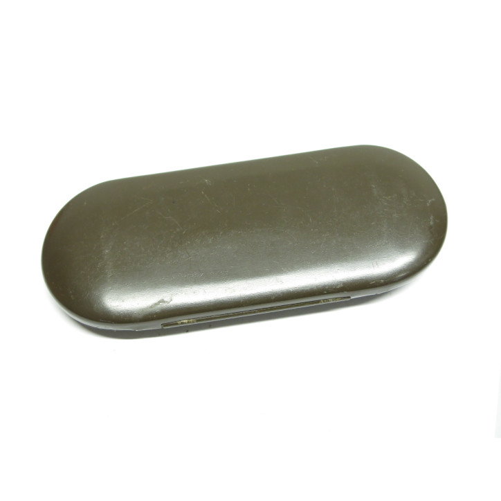 Petite boite a lunette en tole d'acier US ww2 ref 58