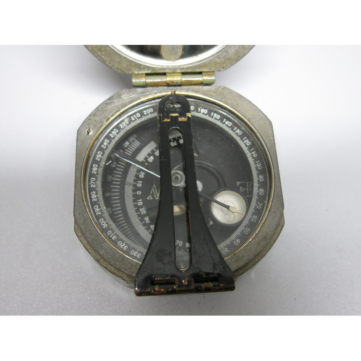 Boussole type US Army Vietnam fabrication Chinoise ref 44 