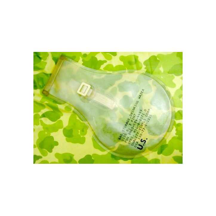 Gourde transparente 1973