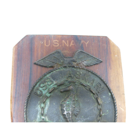 Plaque bronze sur bois US Navy USS Askari 1964 / 65 ref 433