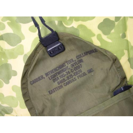 Housse nylon de pelle 1974