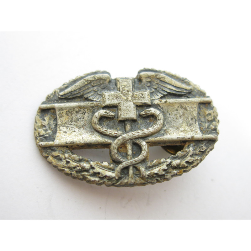 Insigne  infirmier US  ref 99 