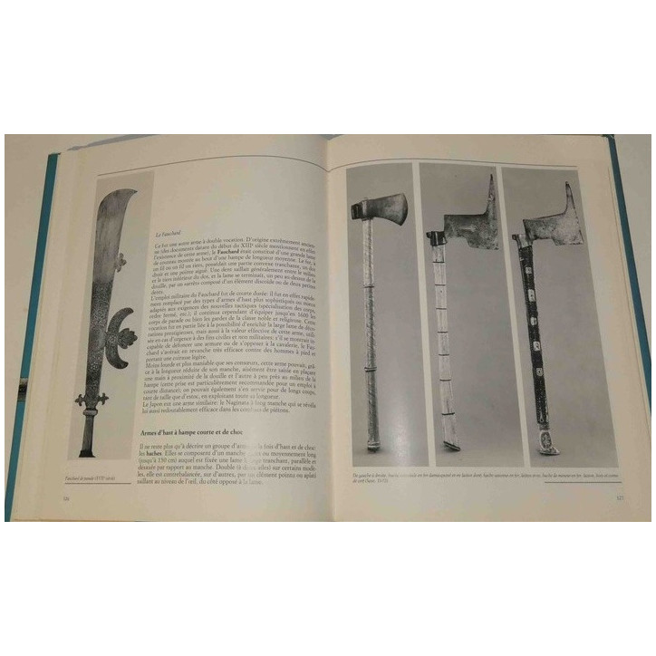 Le Grand livre des Armes Blanches de Charles Calizzano