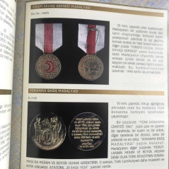 Livre Askeri Müze Madalya Ve Nisanlar