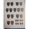 Encyclopédie des Insignes de l'armée blindée Cavalerie : Tome II Les chasseurs à cheval