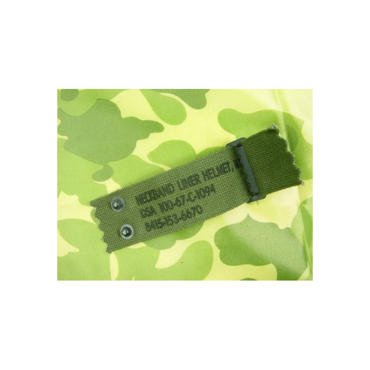 Nuquiere originale pour casque US Vietnam datée 1967