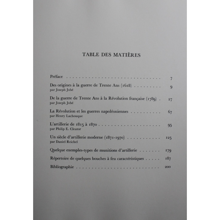 Livre Histoire illustrée de l'Artillerie par J. Jobé, H. Lachouque,Ph.-E. Cleator et D. Reichel