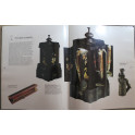 Livre BOITES, Les Collections. Maria Grazia Branchetti. Editions Celiv. 1994