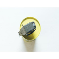 Pot fumigène jaune en reproduction