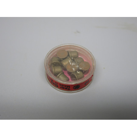 Petite boite de calibre 22 a blanc