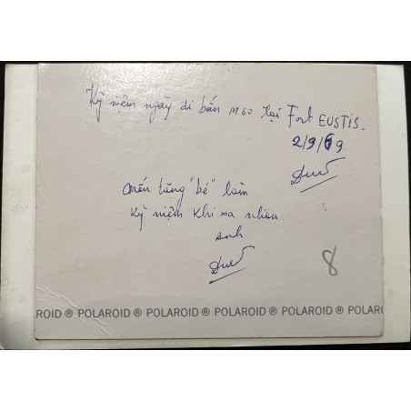 Photo Soldat ARVN pendant entrainement au tir mitrailleuse