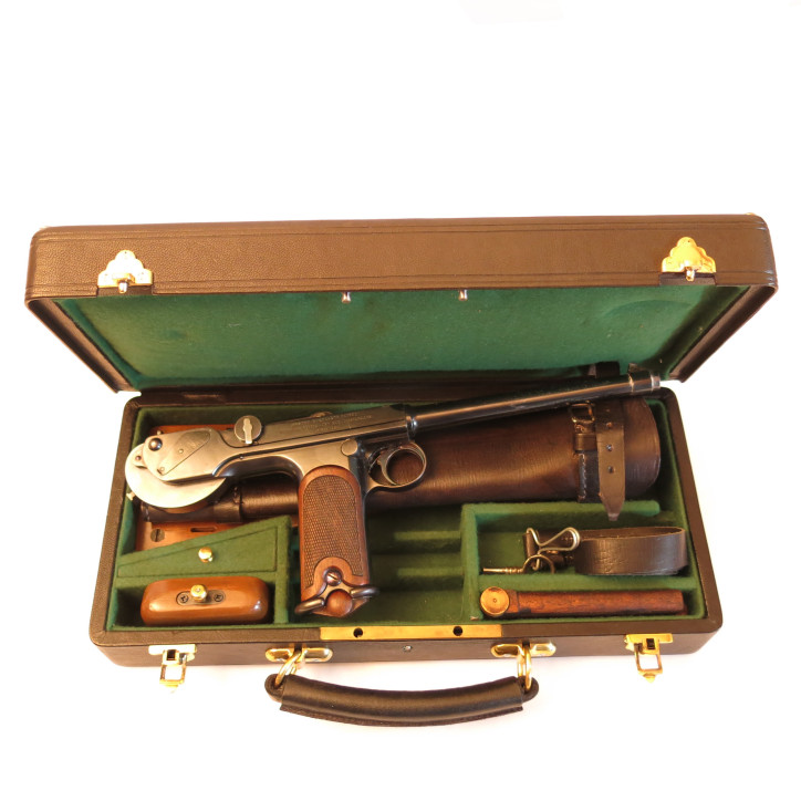 Crosse bois avec étui cuir pistolet Borchardt