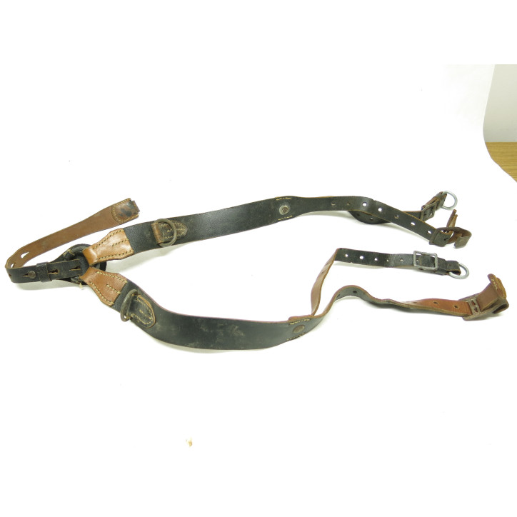 Brelage lourd original  modele 1939 WH  ref 102 