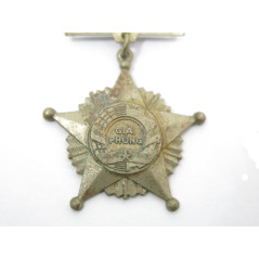 Lot de 3 medailles guerre du Vietnam Nord ref 10 