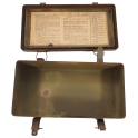 Boîte Originale US "First Aid - For emergency Use only" de véhicule WW2 empty