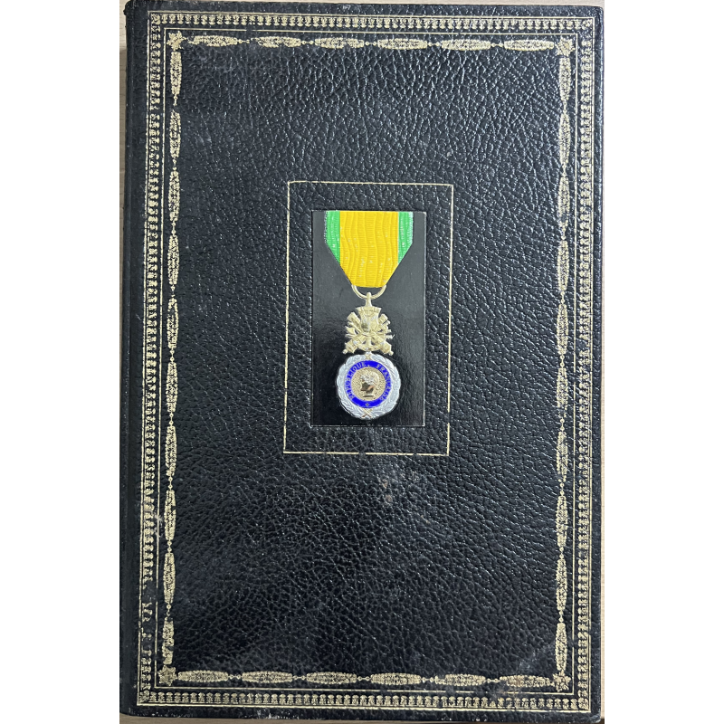 Livre La médaille militaire de Michel Massian