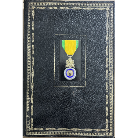 Livre La médaille militaire de Michel Massian