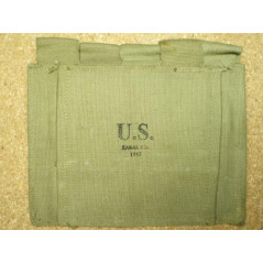 Porte chargeur original 1943  PM Thompson marqué  KANAK 1943