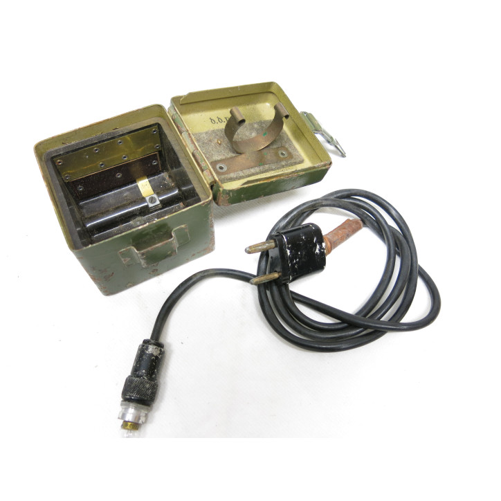 box battery for MG aqq waffenamt with cable ref 177