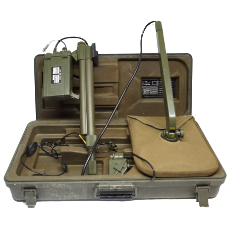 Détecteur de mines de l'armée française DHPM-1A