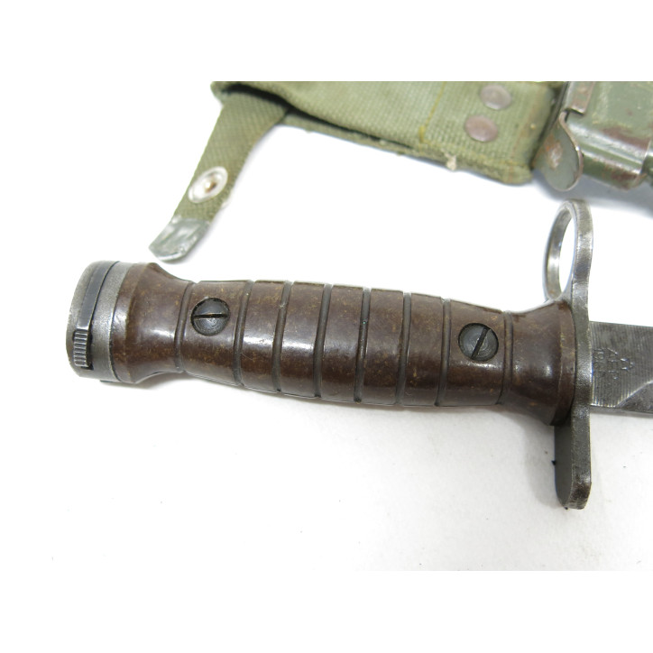 Baionnette fusil BM 59 avec fourreau ref  88 