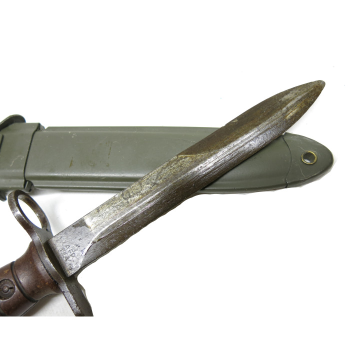 Baionnette fusil BM 59 avec fourreau ref  99