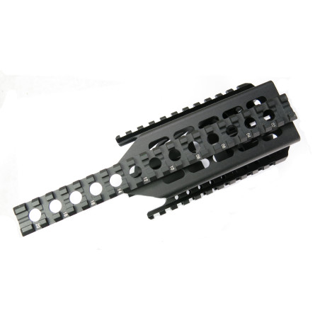 Montage Mini 14 tactical UTG quad rails