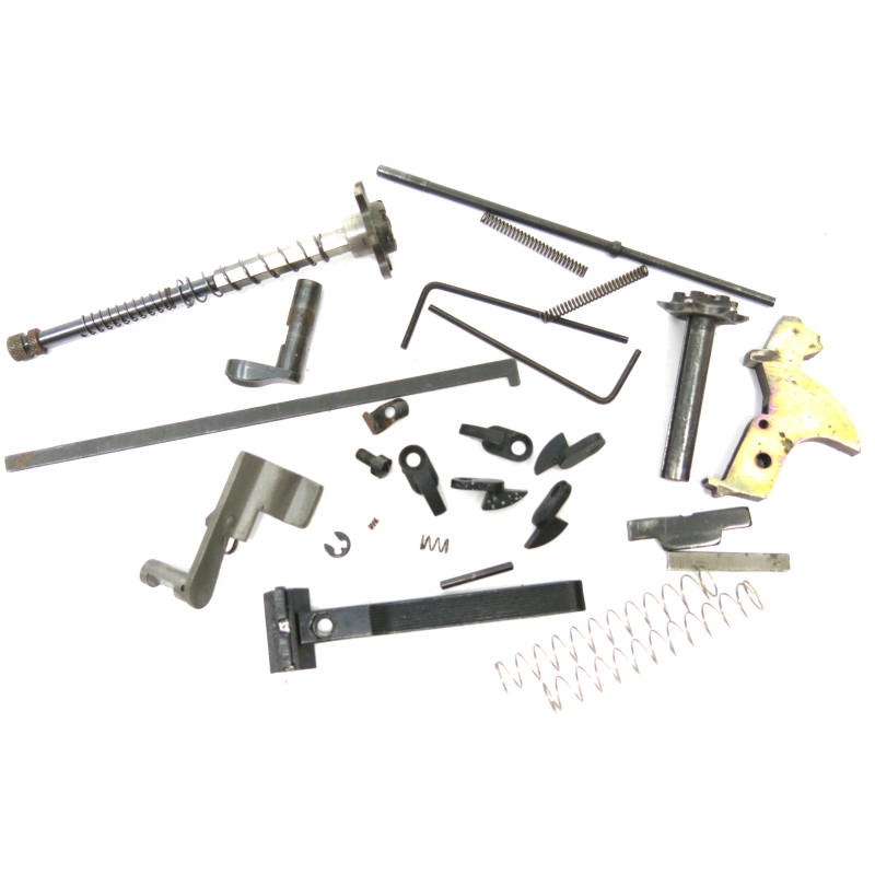 Lot de pieces diverses ref 333