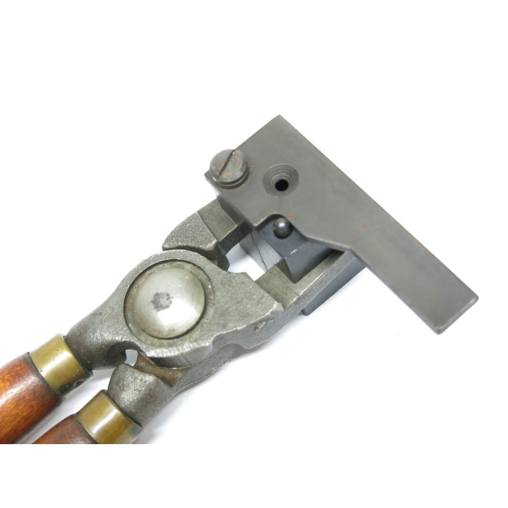 Moule a balle 1 cavité diametre 13.5  ref 22