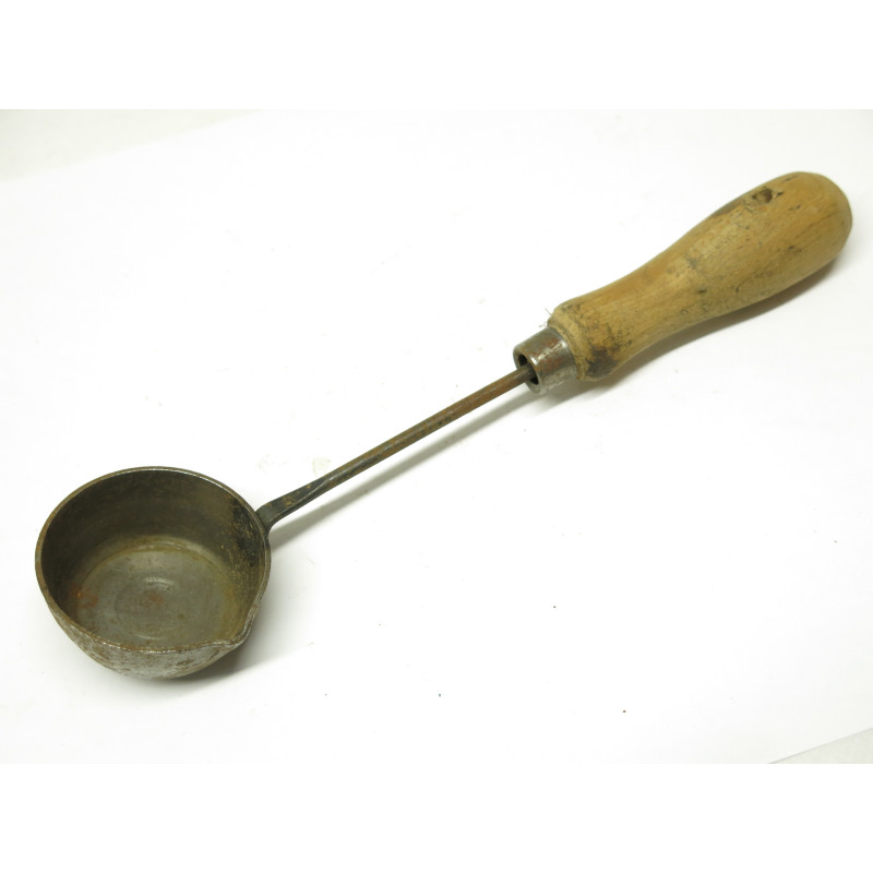Louche a plomb  ref lo 25