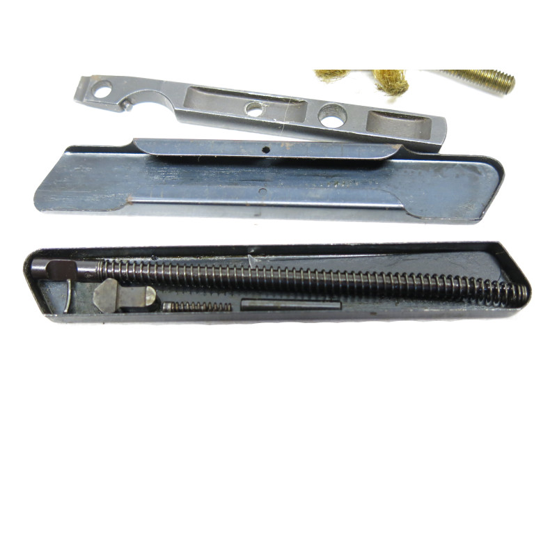 Necessaire d'entretien fusil AGM 42 