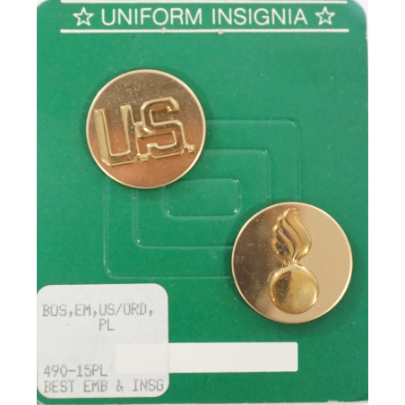 Jeu d' insignes pour uniforme de l'US Army US / Ordnance (ref2)