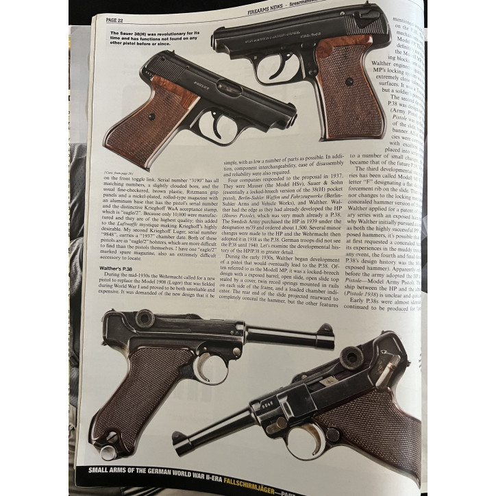 Revue Firearms News Vol 70, Issue 21 - 2016