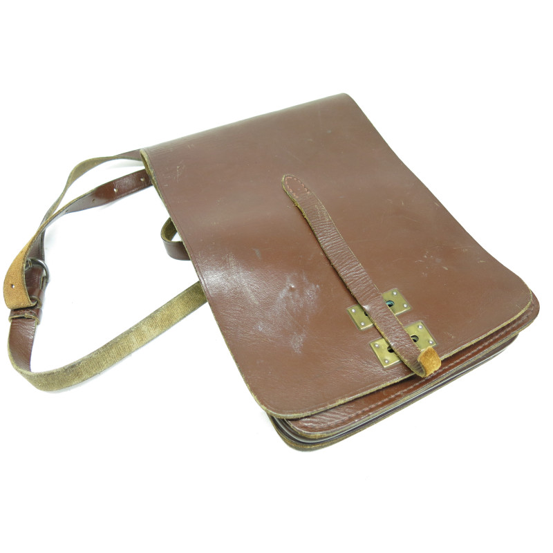 Beau porte carte Polonais ref 33 