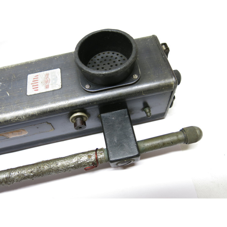walkie-talkie US Vietnam Handfone HT 2 A  ref 700 