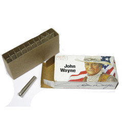 Boite 32-40 Winchester commemorative John Wayne avec 1  douille 