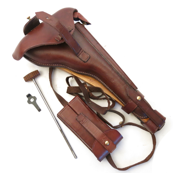 Etui cuir avec crosse bois pour P08 Luger artillerie Etui cuir avec crosse bois pour P08 Luger artillerie