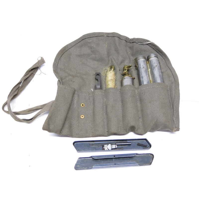 Necessaire d'entretien fusil AGM 42  ref 23 