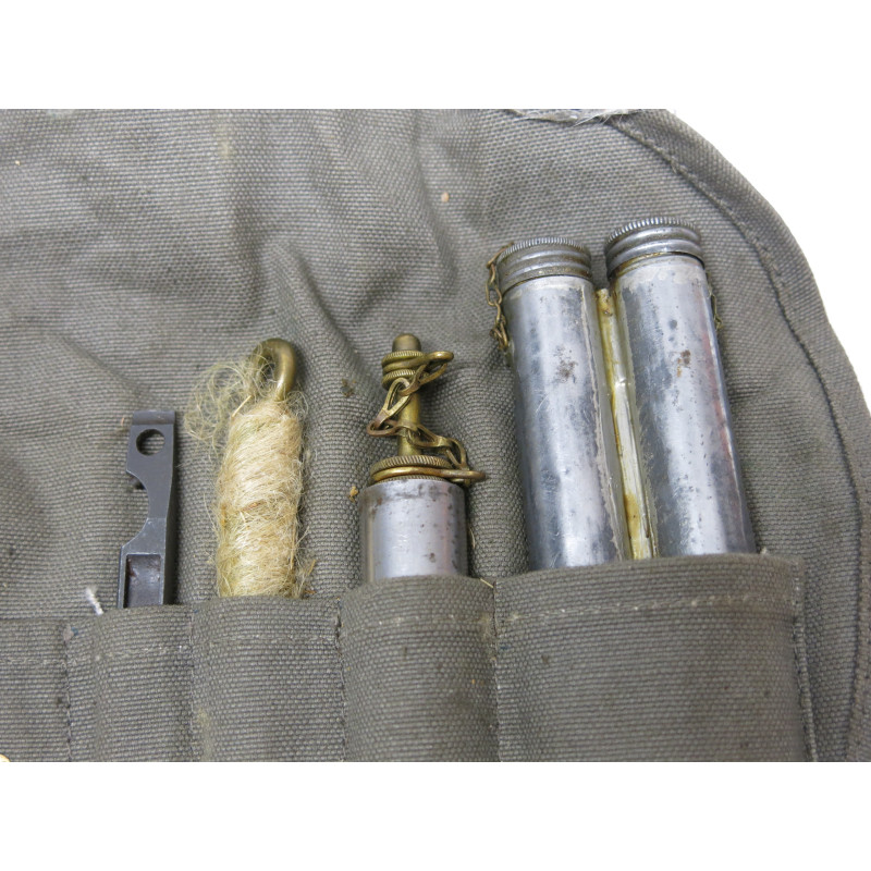 Necessaire d'entretien fusil AGM 42  ref 23 