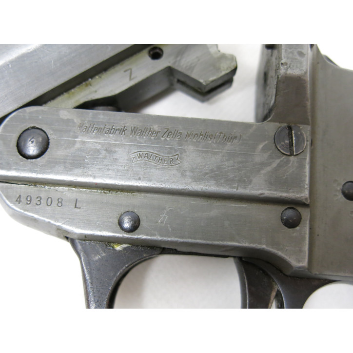 RARE gun flare WALTHER  ww2 made Zinc number 49308 L