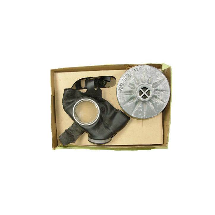 Masque a gaz Allemand Luft 39/45  dans sa boite carton