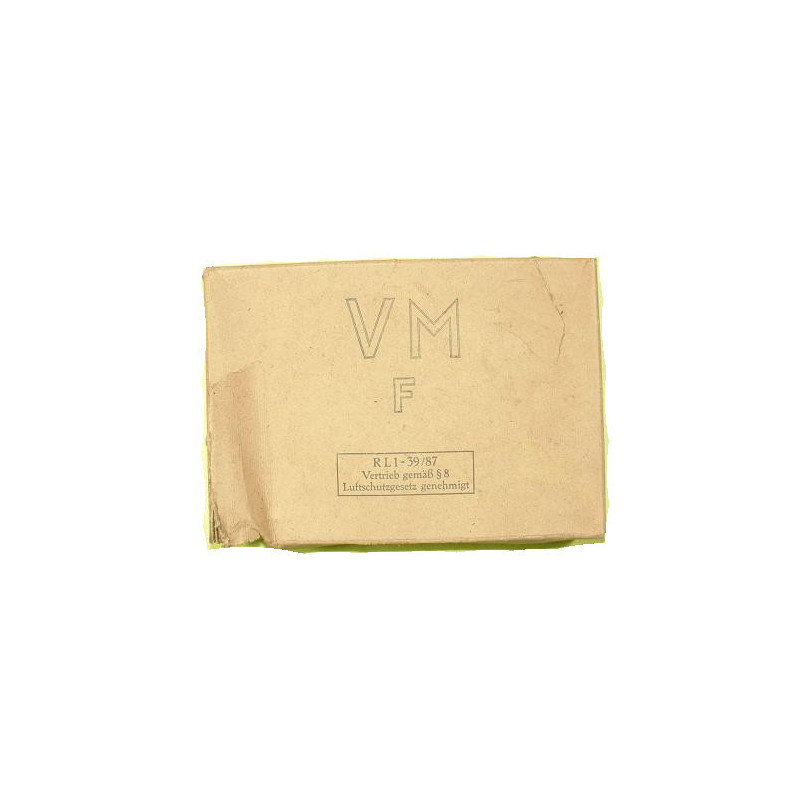 Masque a gaz dans sa boite carton