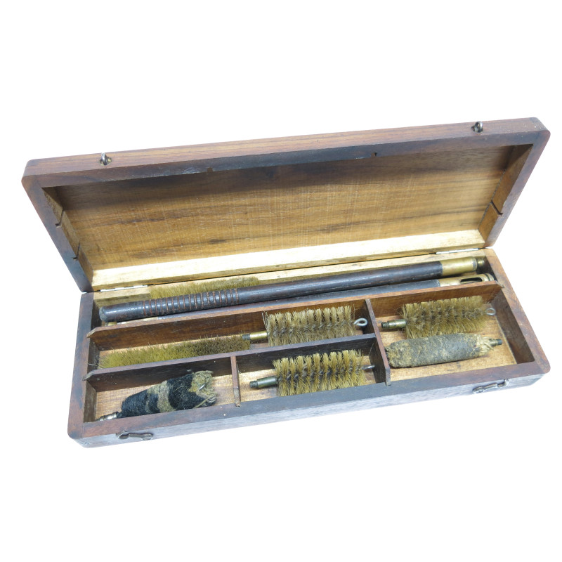 Boite de nettoyage calibre 12  baguette bois ref  101